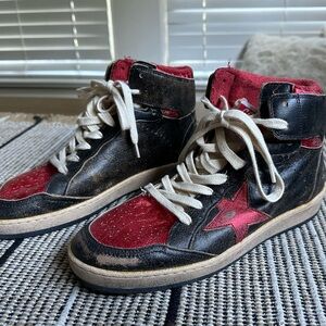 Golden Goose Sneakers